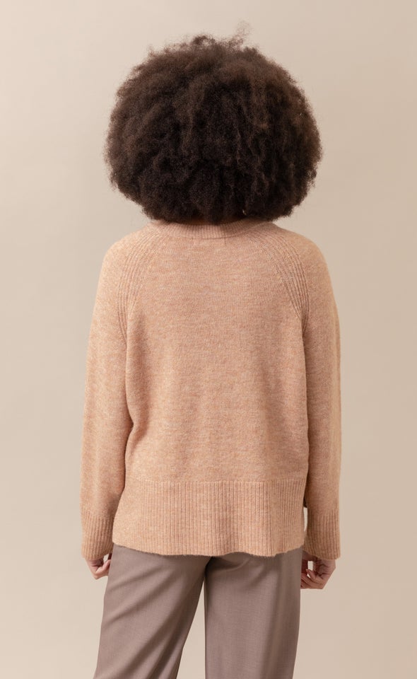 Crew Neck With Stepped Hem Camel