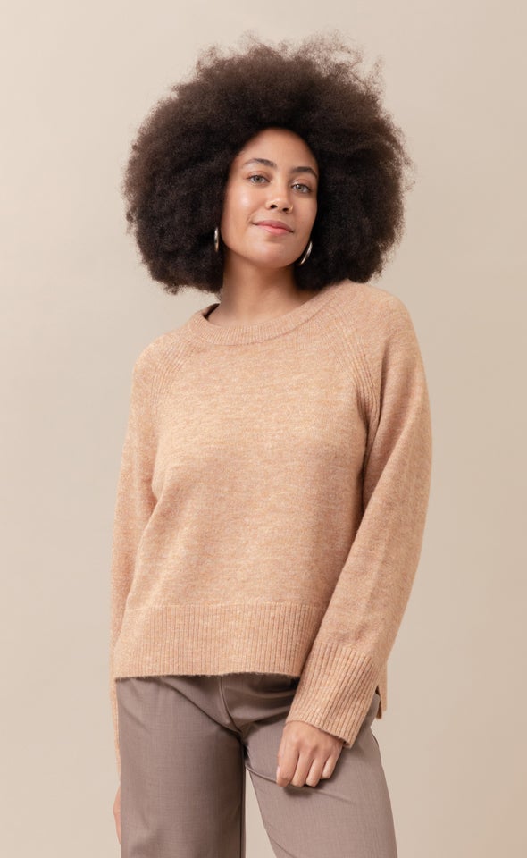 Crew Neck With Stepped Hem Camel