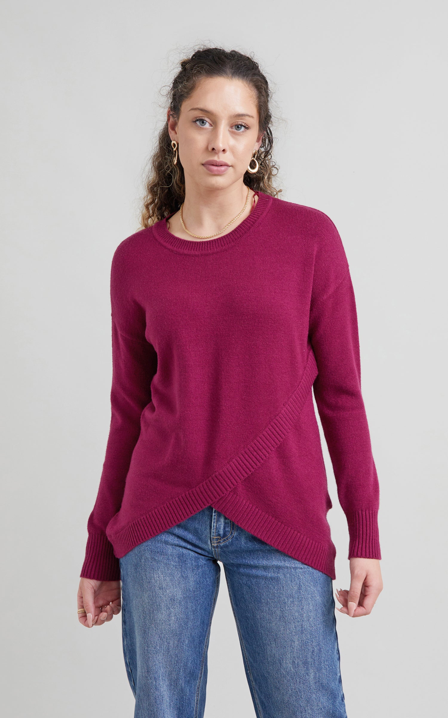 Front hot sale crossover sweater