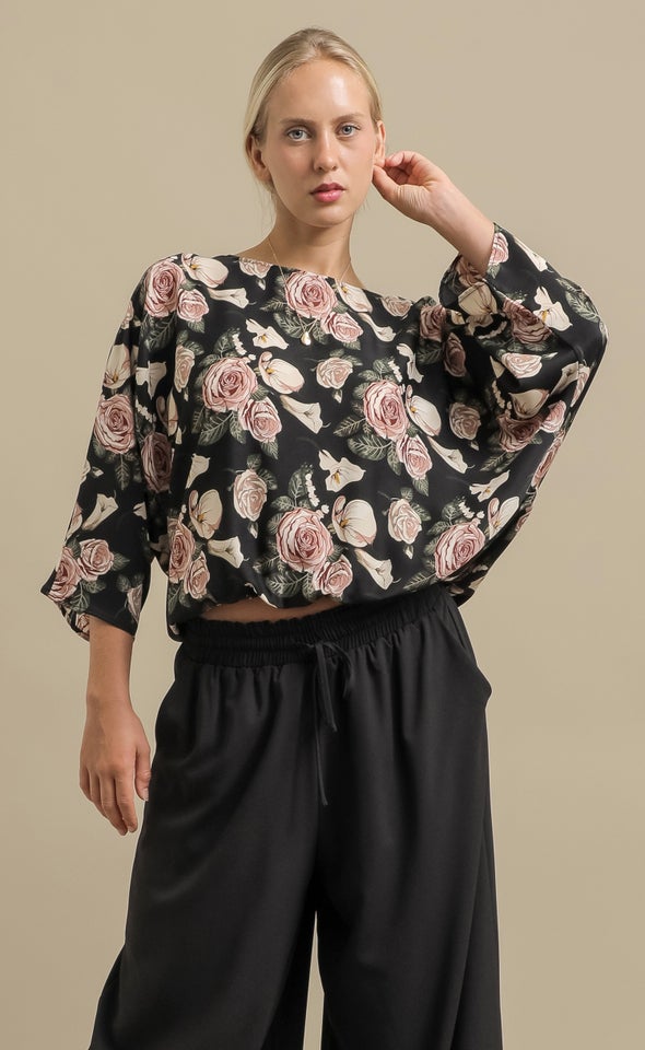 Floral CDC Batwing Top Black/floral