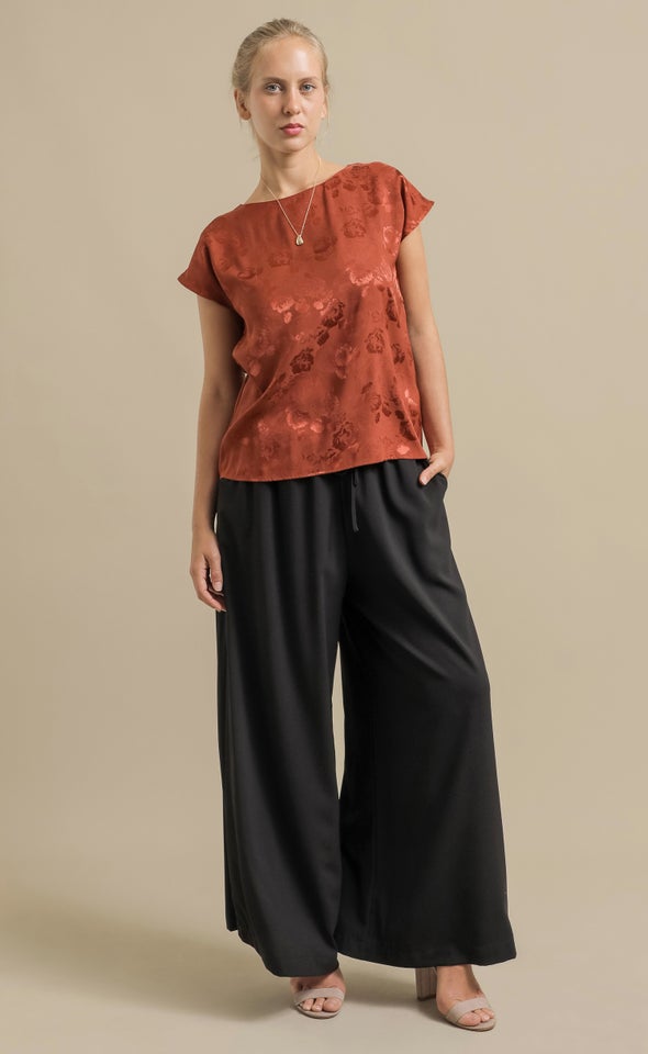 Jaquard Satin Scoop Neck Top Rust