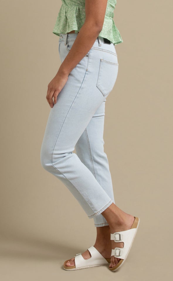 Light Wash Summer Jeans Light Blue