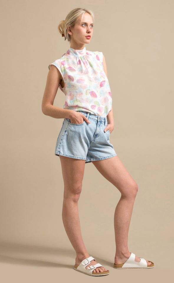 Mid Rise Denim Shorts Light Blue