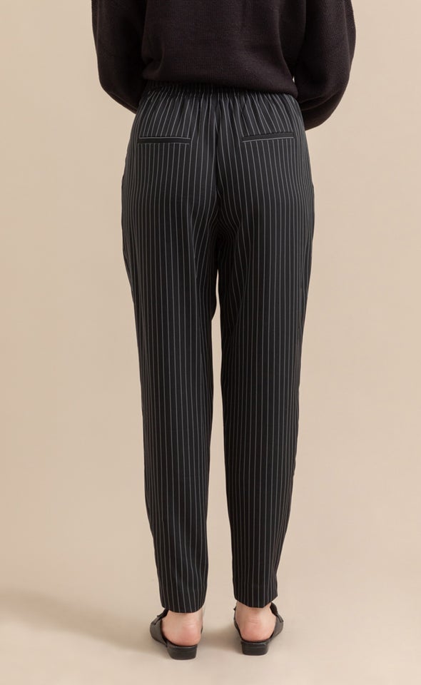 Pinstripe Tapered Pants Blk/white