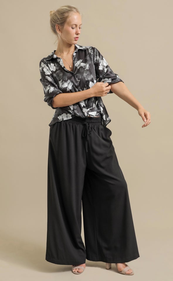 Printed Knot Front Shirt Black/floral