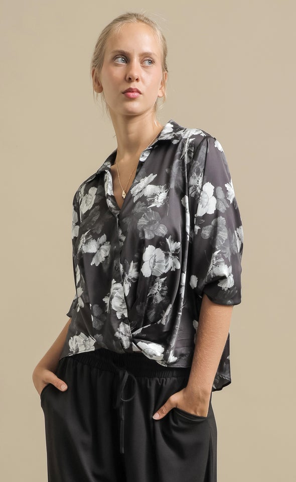 Printed Knot Front Shirt Black/floral