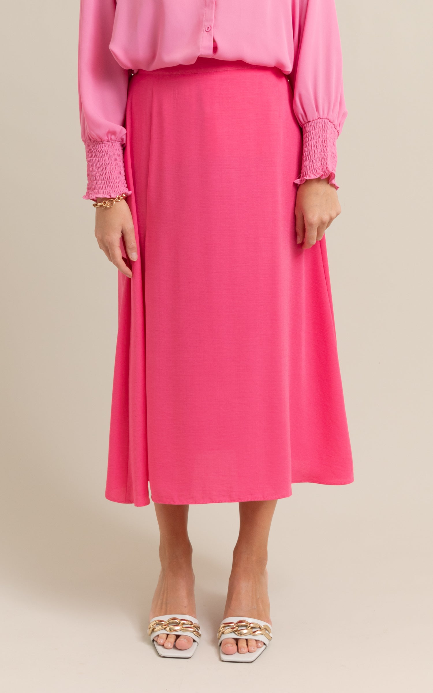 Pink midi skirt top with split