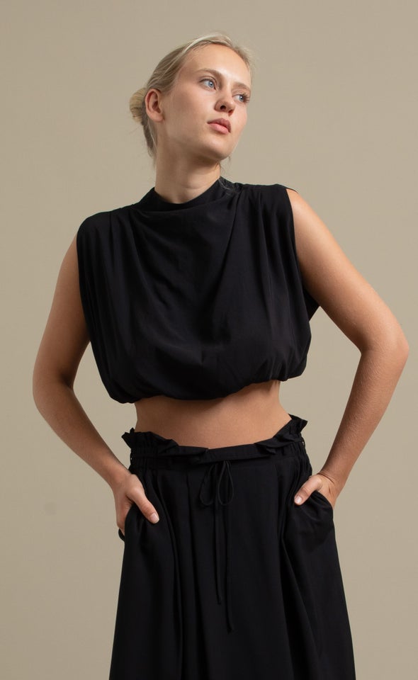 Sleeveless Elastic Hem Top Black