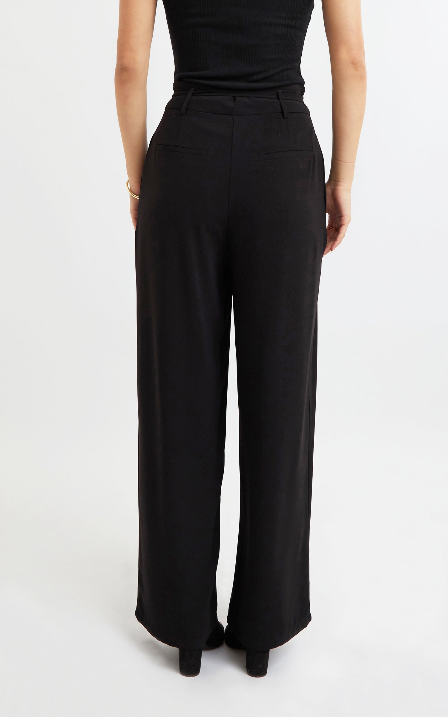 Soft Pleat Wide Leg Pant | Pagani