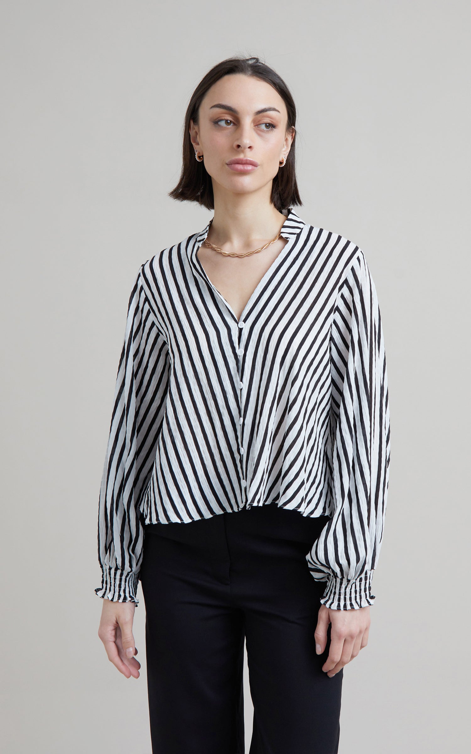 Black and white striped shirt clearance nz