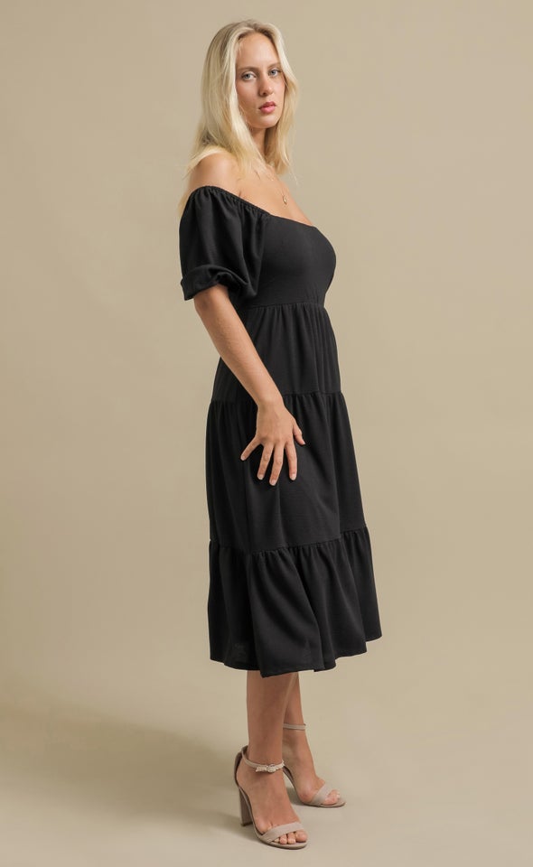 Textured Knit Tier Midi Dress Black