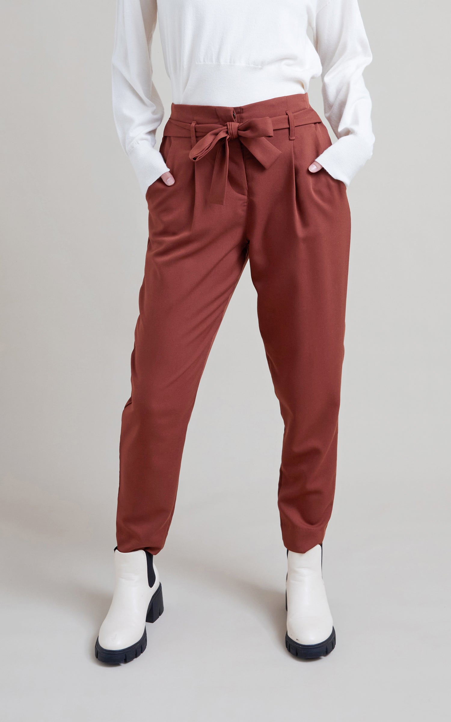 Black tie waist trousers | La Redoute