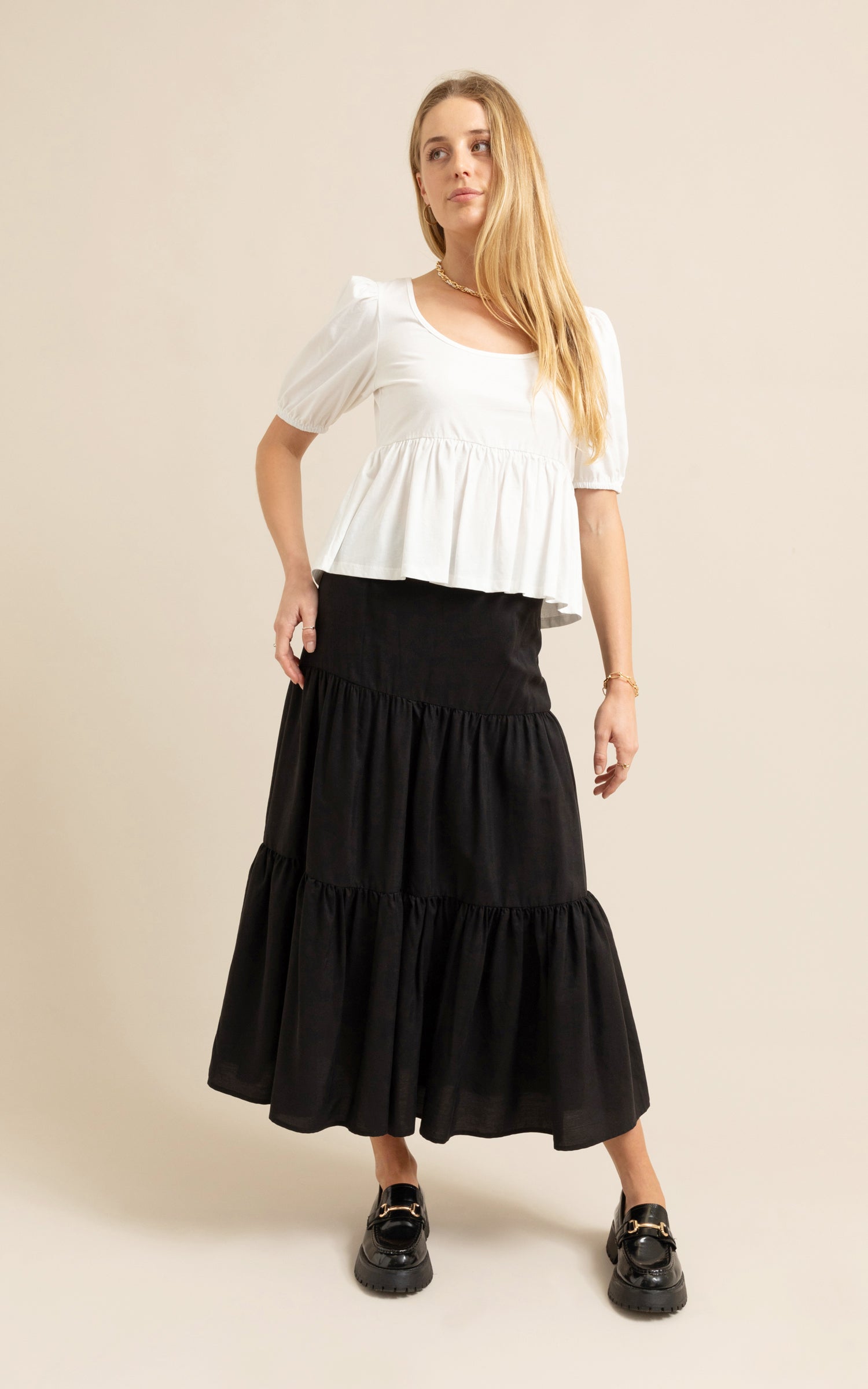 Black ruffle skirt discount nz